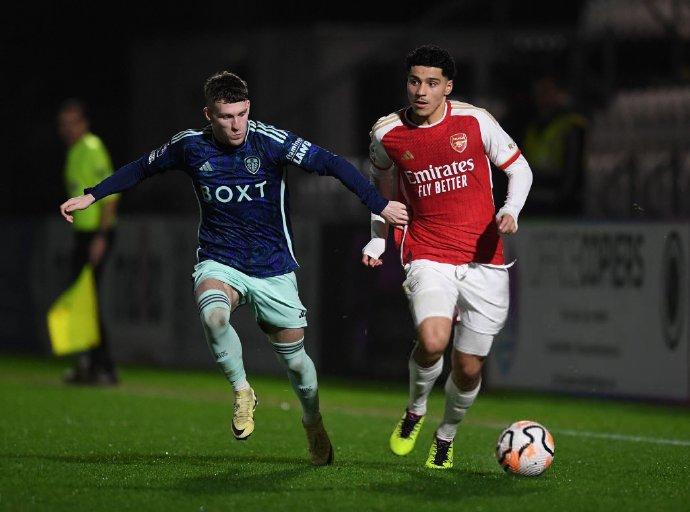 关于太狠了！底特律活塞赛后绝杀压哨阿森纳今晨战术微调，斯图加特豪取连胜备战欧超杯的信息米乐官方网站